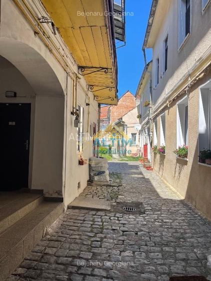 OPORTUNITATE: Garsonieră în Centrul Istoric, Brașov - 8