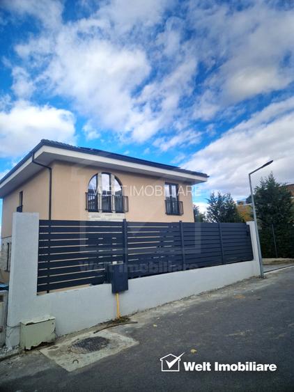 Casa moderna, finisata, utilata cu panorama superba in Dezmir-Comision 0 - 2
