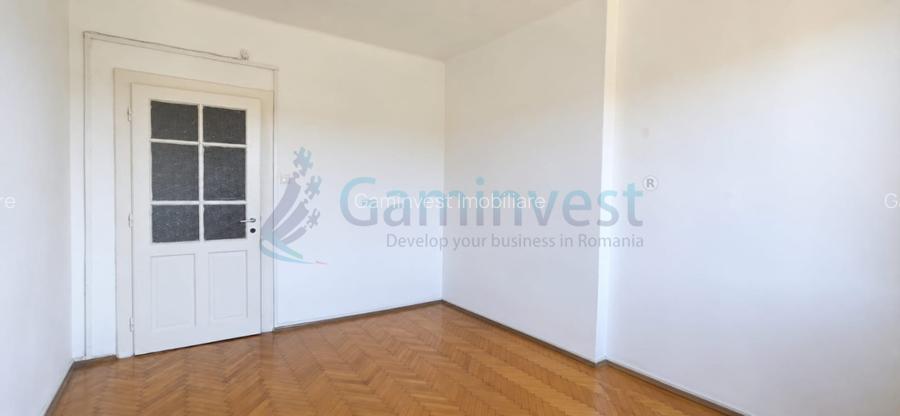 Apartament cu 3 camere de vanzare in Oradea, Zona Republicii - 4