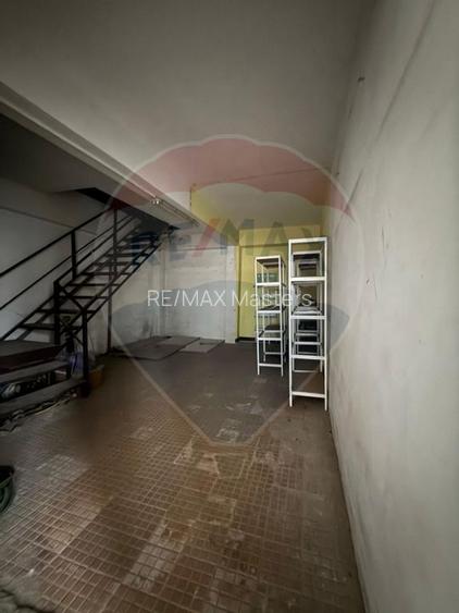 Hala - zona KAUFLAND Burdujeni - 3