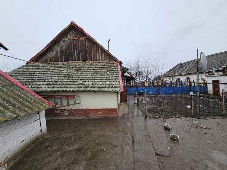 Casă individuală, cu 3 camere, în localitatea Ivanda, la 30 km de Timișoara - 25