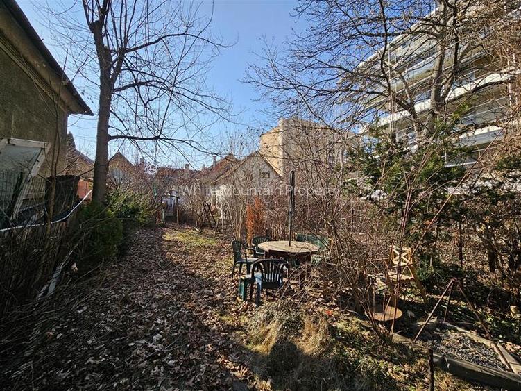 Corp de casa cu gradina proprie in Centrul Istoric - 30