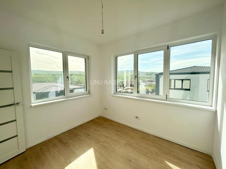 COMISION ZERO Complex 10 case P+E Duplex Bucium la 1,3km de Hanul Trei Sarmale - 31
