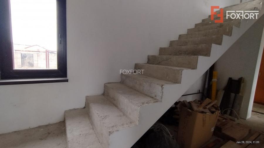 Casa 8 camere ,Sacalaz-Ideala pentru 2 familii - 23