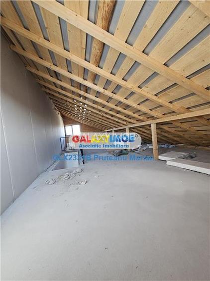 Vanzare Casa de tip duplex Premium situata in apropriere de Str Margel - 24