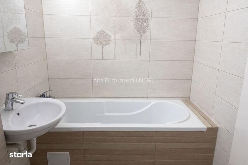 Alfa Invest Imobiliare , va propune spre vinzare ,apartament 3 camere - Maurer : - 8