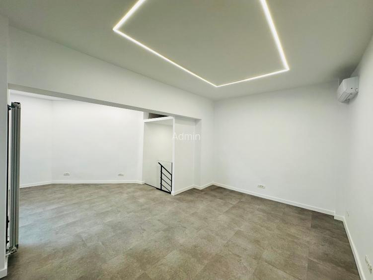 Spațiu comercial -  NOU  amenajat  în zona pietonala - Bd Decebal - 8