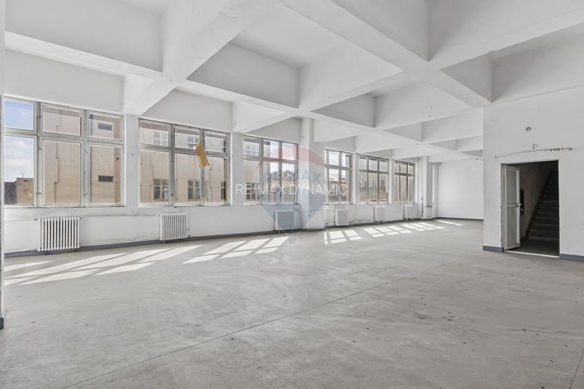 Cladire unica cu destinatii multiple de vanzare Ultracentral Arad - 14