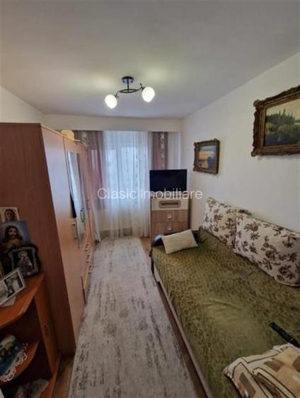Vanzare apartament 3 camere decomandat Manastur zona BIG, Cluj-Napoca - 2