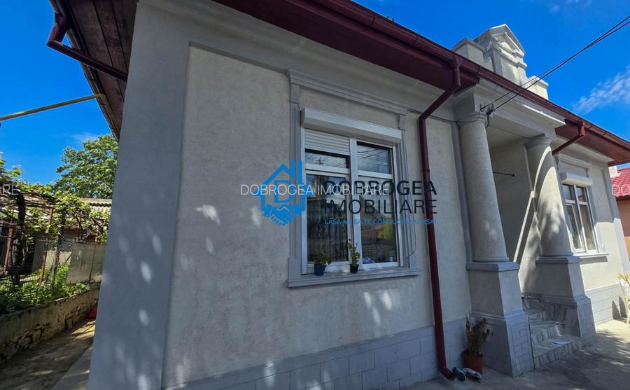CASA ULTRACENTRALA -TEREN 397 MP , DESCHIDERE STRADALA 15 MP ,CENTRALA GAZ - 8