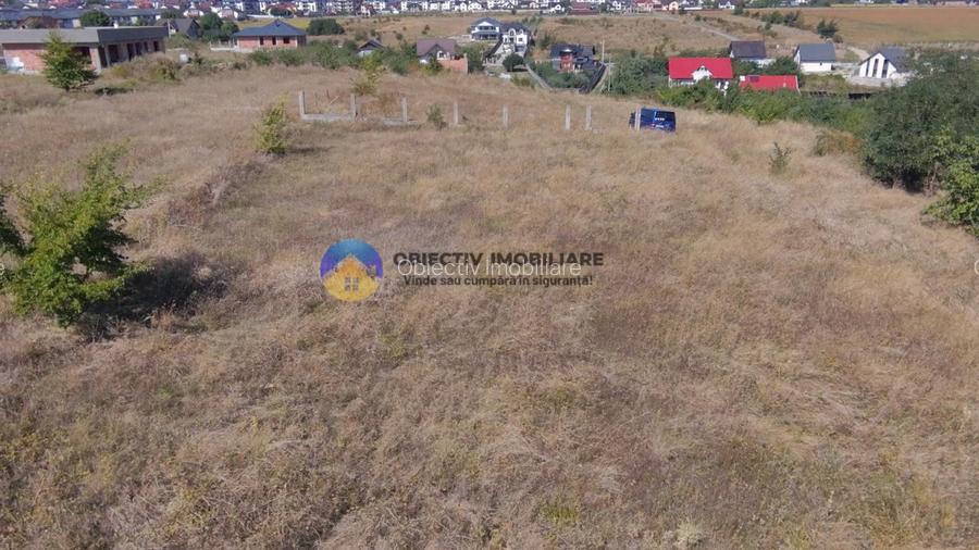 Teren intravilan 1100 mp - zona 1 Mai - 4