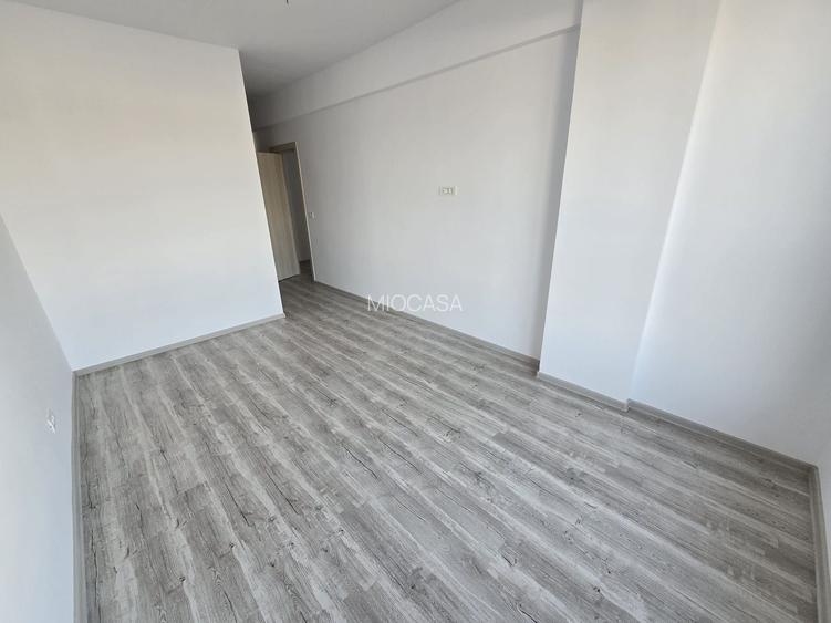 Suprafata generoasa. Aproape de Profi. Etaj intermediar. 2 Locuri de Parcare. - 15