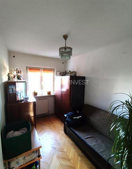 Apartament 3 camere decomandat 2 balcoane zona Calea Poplacii - 9