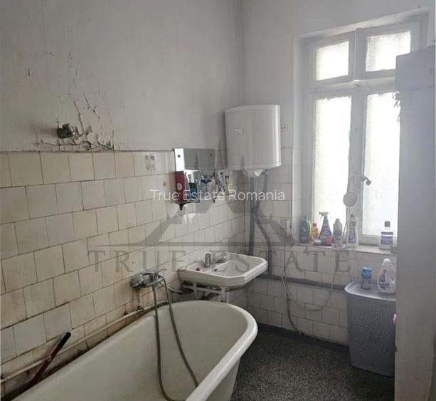 Apartament 5 camere, Piața Constituției - 7