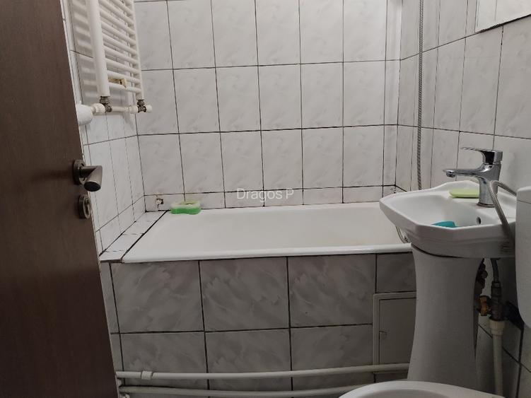 Vând garsoniera în Tudor  - 3