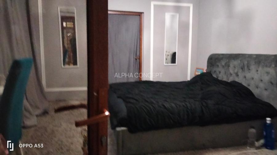 VILA P + 2 DE VANZARE - TOMIS II - 12