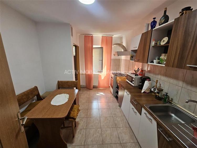 Resita, 3 Cam. Dec., Mobilat+Utilat, Parter Inalt, Micro 4 - 30