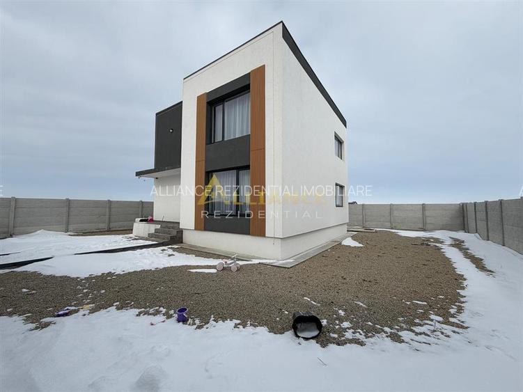 Mobilata si utilata - 3 camere - 2 bai - 405 mp teren - 5