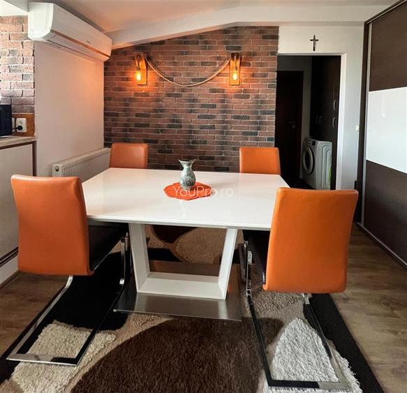 Decomandat 3 camere Zona Soarelui Mansarda/mobilat si utilat - 8