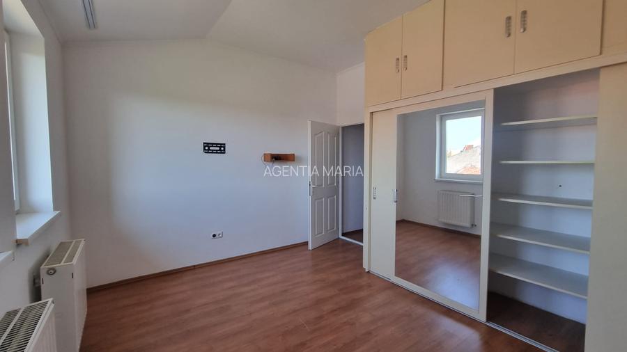 Apartament 2 camere cu parcare privata in curte - 8