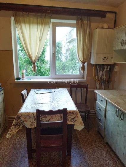 Vând apartament 2 camere Micro 3, luminos,zonă liniștită  - 4