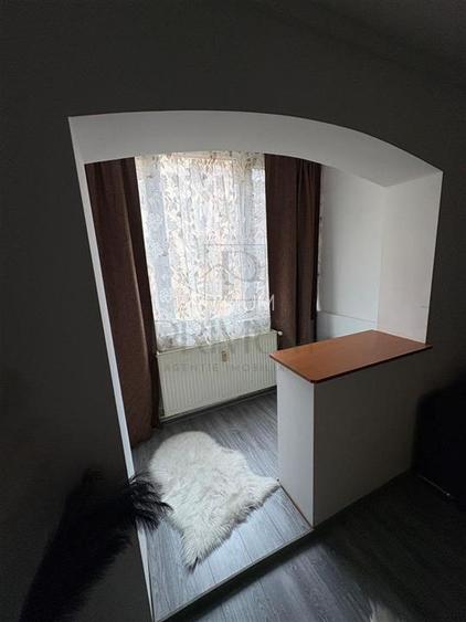 Modern - 2 Camere - Etaj 2 - Centrala termica proprie - Bloc izolat - Decomandat - 5