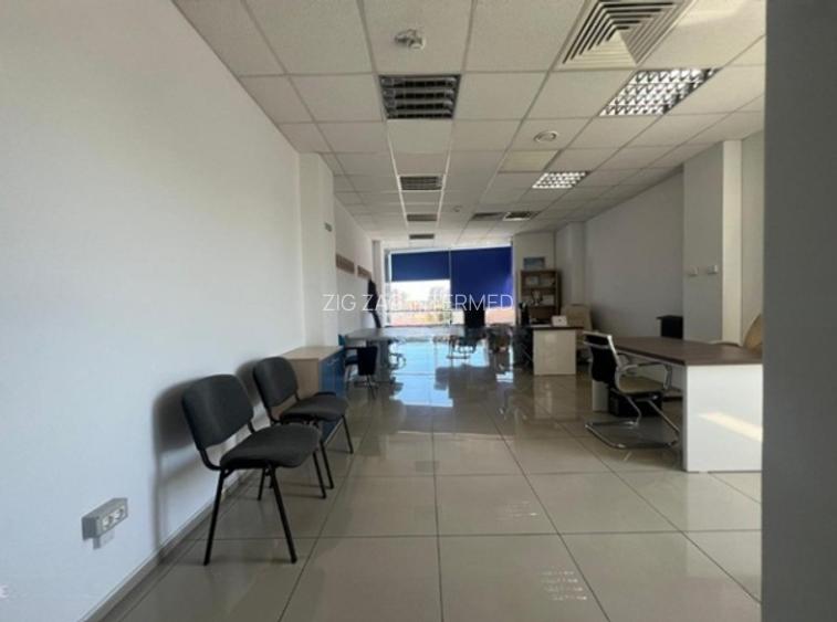 Bd. Mamaia - spațiu de birouri premium , 241 mp . - 10