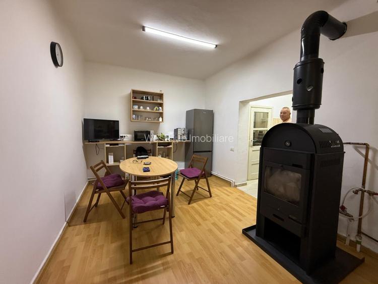 Casa cu 3 camere, P+1, 100 mp utili - zona Blascovici - 2