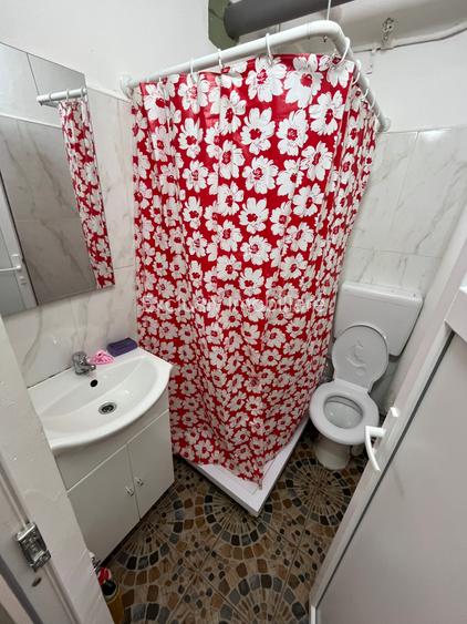 Cet , gars decomandata/renovata. - 10