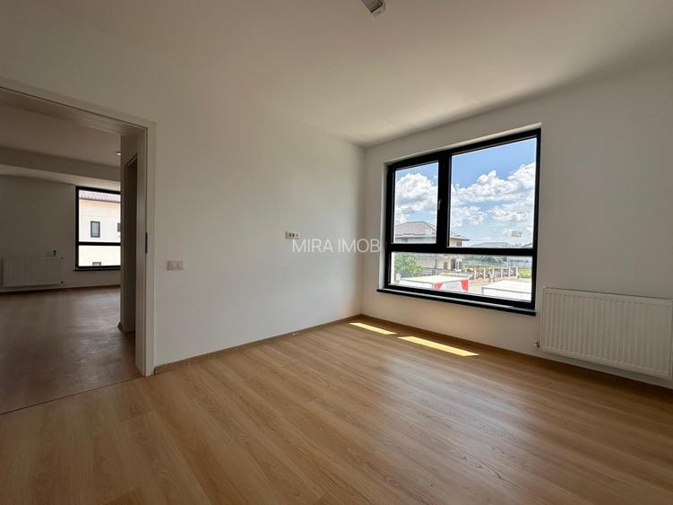 Apartament spațios cu 4 camere, dispus pe două niveluri, în Cartierul Latin - 8