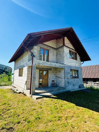 Casă / Vilă cu 5 camere de vânzare - 10