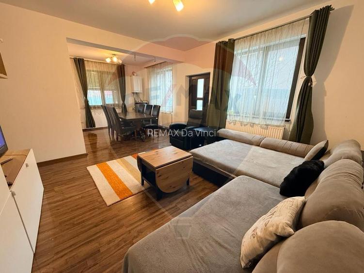 Casă / Vilă cu 4 camere de vânzare in Sanpetru - 10