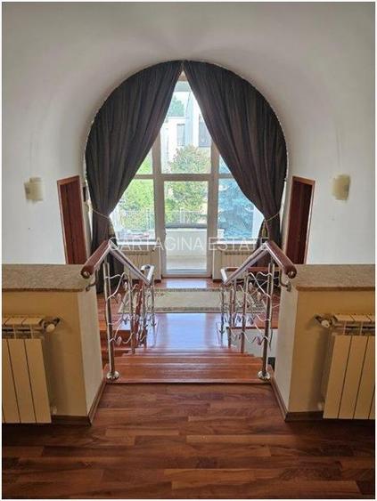 Vila individuala   D+P+1+M   Cambridge School - 21