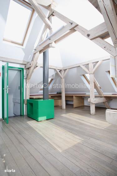 Închiriez apartament 2 camere + mansardă, Piața Muncii -Decebal, birou - 16