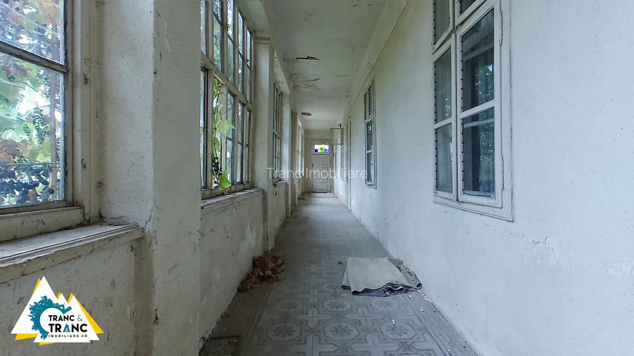 Casa traditionala din caramida de 534 mp cu 4 camere in Neudorf - 9