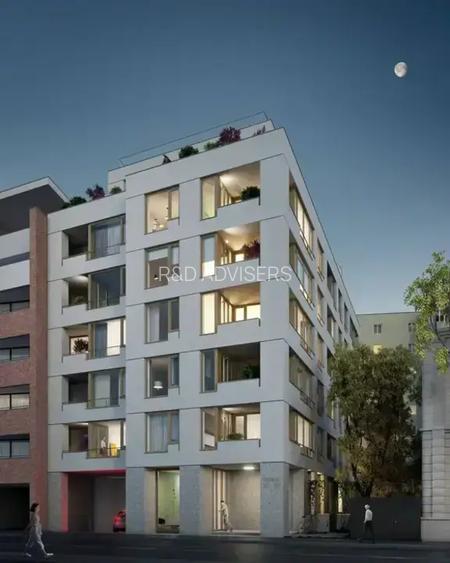 Apartament 3 camere si curte| Lux| 10 min Metrou |5 min Parc Cismigiu - 15