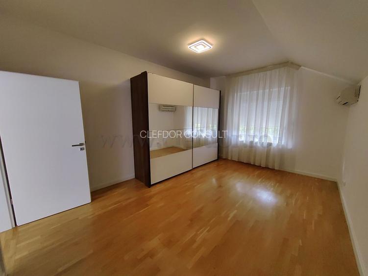 Vilă cu piscina langa British School - 19