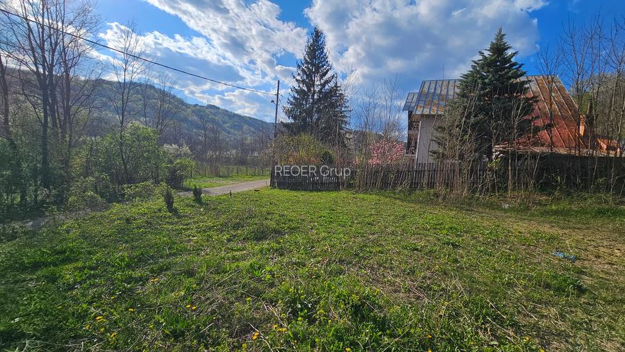 BREBU – intravilan 1800 mp, deschidere 29 ml, doar 16.900 € - 4