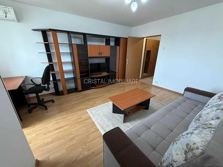 Garsoniera renovata, Nicolae Grigorescu, metrou aproape, bloc reabilitat - 2