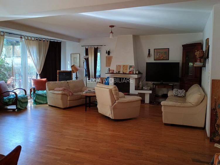 Vânzare vila  P+1E+ M – 4 dormitoare | 3 băi | living spațios | curte proprie - 16