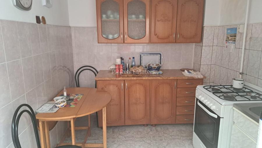 Casa 4 camere - zona Trocadero - termen lung - 10