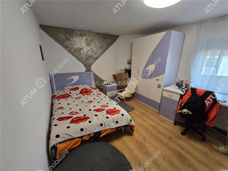 Casa individuala 8 camere 2 garaje 500 mp teren zona Selimbar - 8