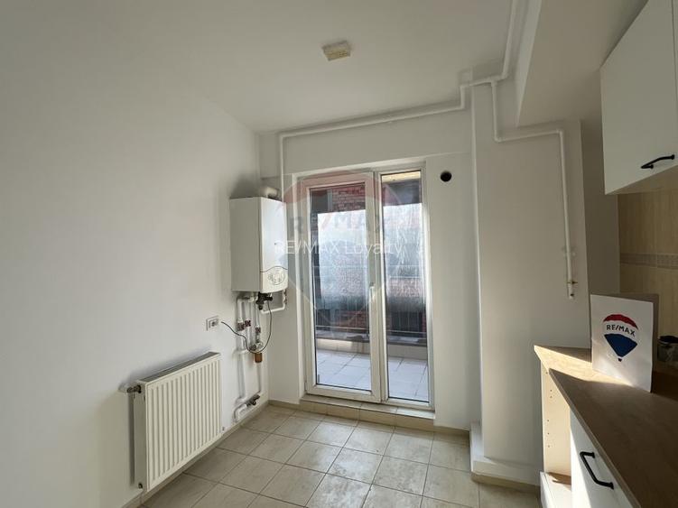 La inchiriat apartament 3 camere si parcare in Voluntari - 6