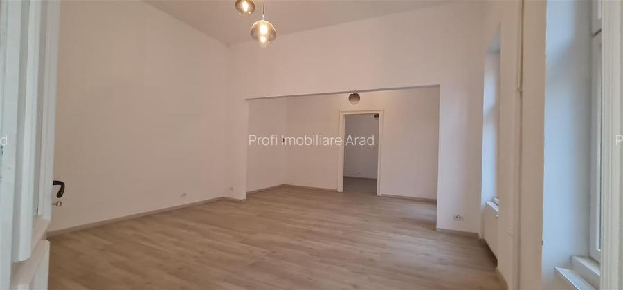 Spatiu 146mp pt. birouri, ultracentral vizavi de Primaria Arad - 11