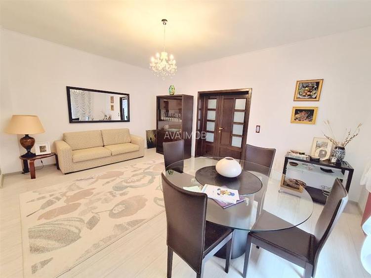 Vila 7 camere ultracentrala – ideala clinica, cabinete sau sediu firma - 8