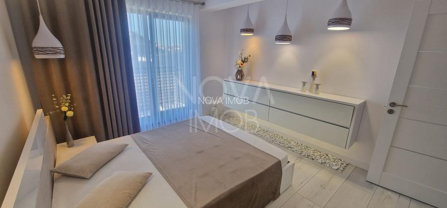 Casa de vanzare 4 camere, mobilata utilata modern,  2 locuri parcare, Selimbar - 13