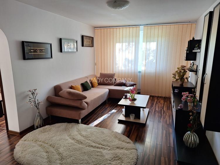 Apartament 3 camere, decomandat, et. 1, Sat Vacanta-Parcul Tabacariei - 4