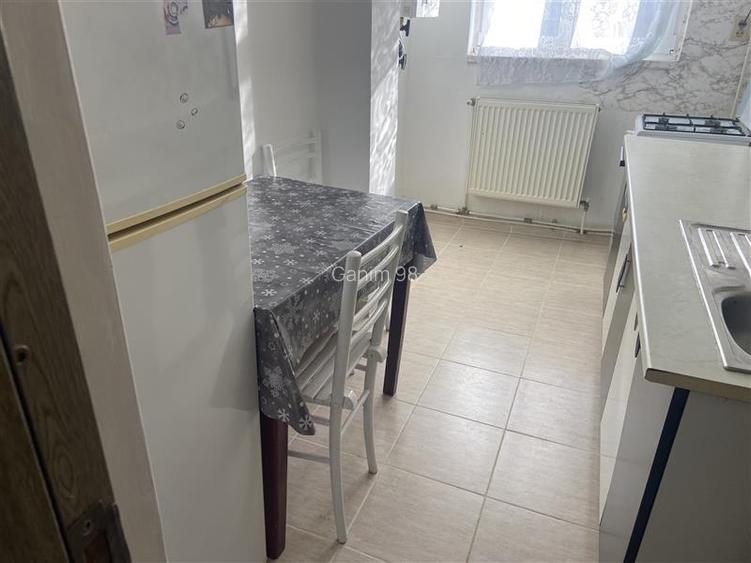 Garsoniera de inchiriat , cartier Sud , 35 mp, decomandata , renovata , mobilata - 6