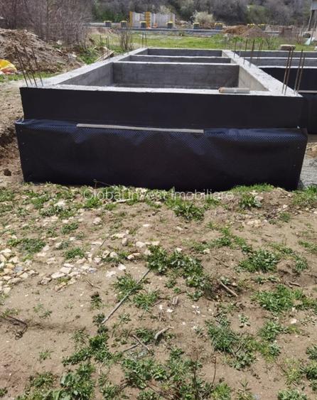 Cartier Midia Sat - Teren intravilan 400mp cu fundatie turnata -33.000euro - 2