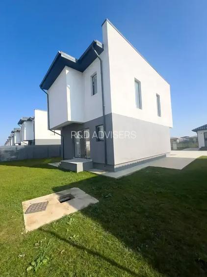 Casa 4 Camere Individuala Mutare Imediat Complex Securizat Comision 0 - 6